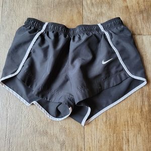 Girls Black Nike Athletic Shorts Size S